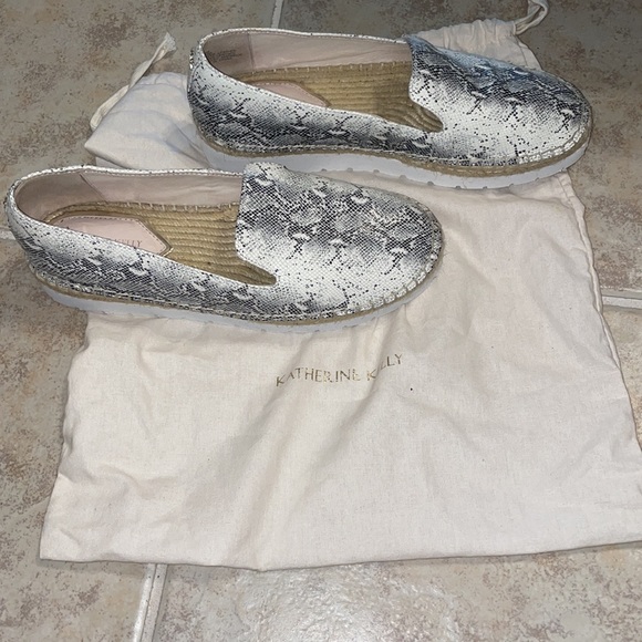 Katherine Kelly snake print shoe size 6 - Picture 3 of 9